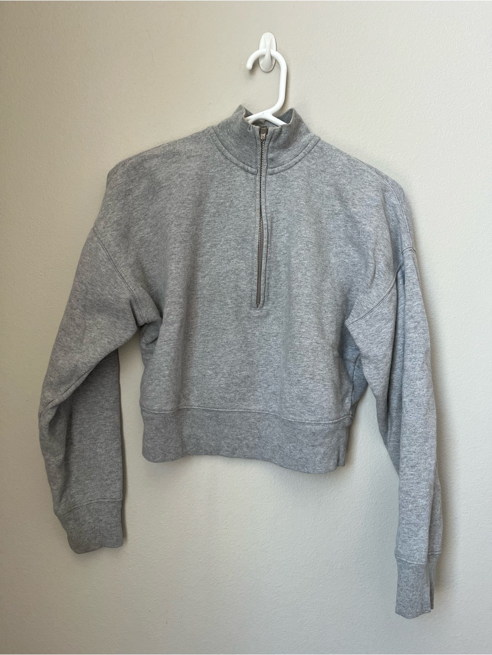 Reformation Light Grey Half-Zip Cropped Sweatshirt